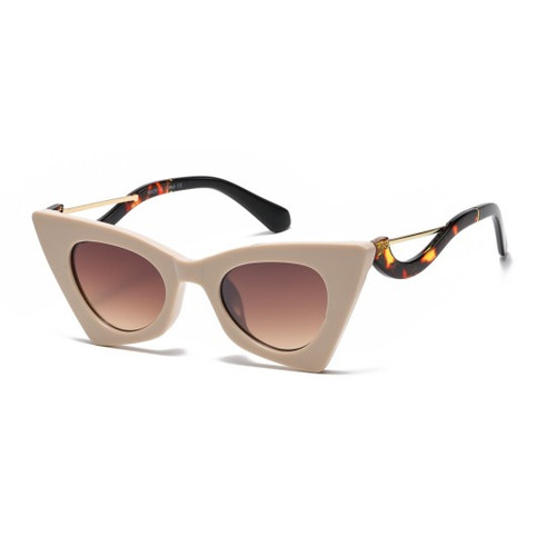 *Metal Eyeglasses

*Men's Style

*Women's Style

*Polycarbonate Lens

*Impact-Resistant Lens

*High quality fashion eyewear with UV400 protection against ultra violet rays UVA & UVB.
