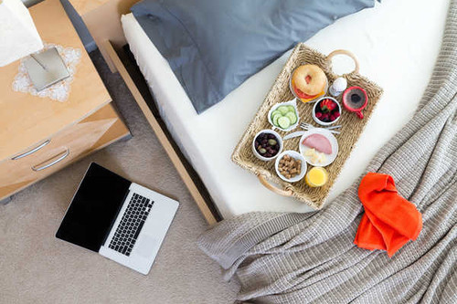 Jual Poster Bed Breakfast Laptops 1Z Jual Poster Bed Breakfast Laptops 1Z