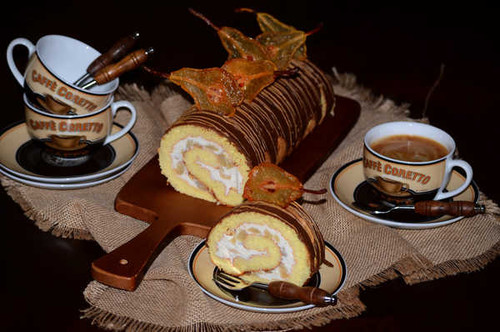 Jual Poster Sweets Swiss roll Coffee Black background Cutting 1Z