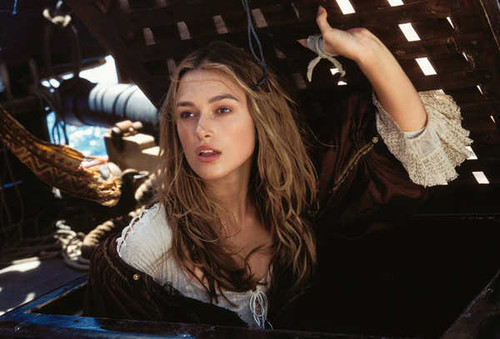 Jual Poster Elizabeth Swann Keira Knightley Pirates Of The Caribbean Pirates Of The Caribbean The Curse Of The Black Pearl APC002