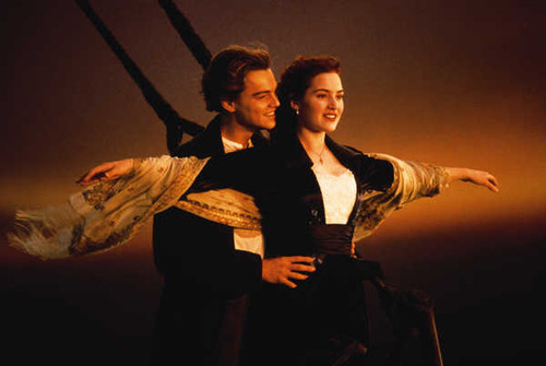 Jual Poster titanic leonardo dicaprio kate winslet hd WPS