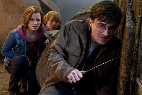 Jual Poster Harry Potter Hermione Granger Ron Weasley Harry Potter Harry Potter and the Deathly Hallows Part 2 APC001
