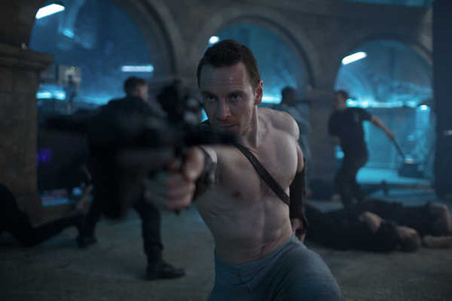 Jual Poster Assassin's Creed Michael Fassbender Assassin's Creed Assassin's Creed APC001