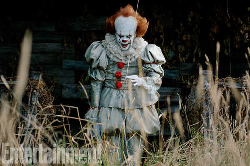 Jual Poster It (2017) Pennywise (It) Movie It (2017) APC001