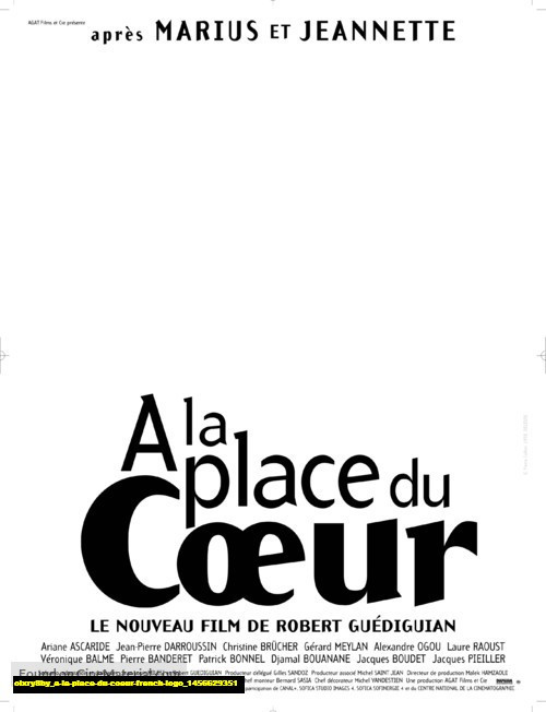 Jual Poster Film a la place du coeur french logo (olxry8by)