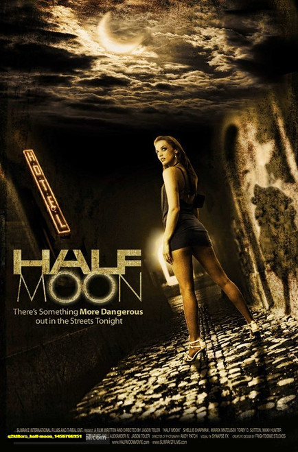 Jual Poster Film half moon (q2kl8ors)