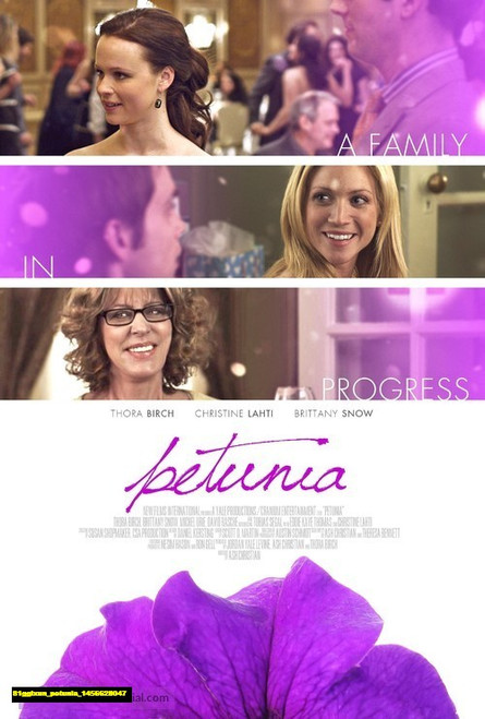 Jual Poster Film petunia (81ggixun)