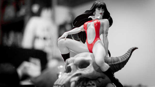 Jual Poster Comics Vampirella APC005