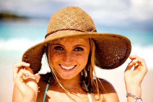 Jual Poster Sports Alana Blanchard APC004