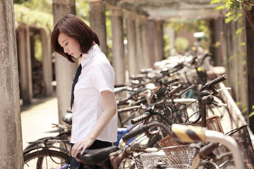 Jual Poster Asian Bicycle Girl Lín Yu School Uniform Models Lín Yu APC