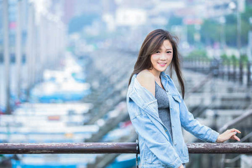 Jual Poster Asian Brunette Girl Model Woman Women Asian APC039