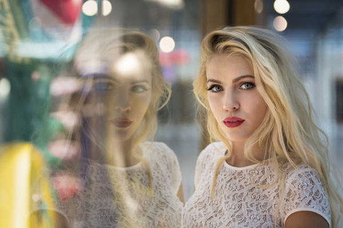 Jual Poster Blonde Face Girl Model Reflection Woman Models Model4 APC