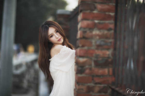 Jual Poster Bokeh Fence Julie Chang Zhang Qi Jun Models Zhang Qi Jun APC