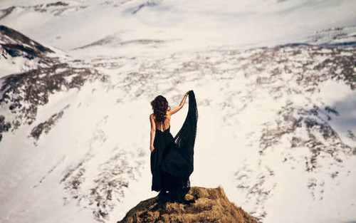 Jual Poster Brunette Landscape Model Mountain Rear Snow Woman Women Rear APC