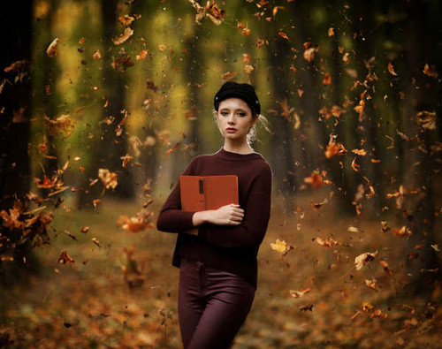 Jual Poster Depth Of Field Fall Girl Hat Leaf Model Woman Models Model9 APC