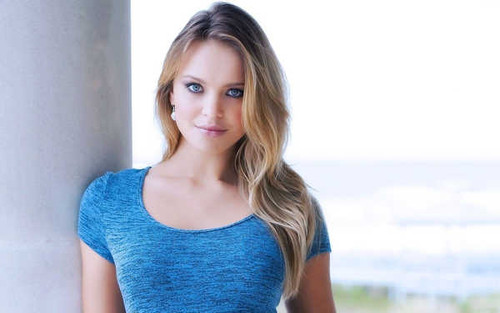 Jual Poster Elisandra Tomacheski Models Elisandra Tomacheski APC003