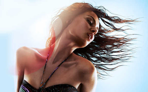 Jual Poster Models Catrinel Menghia APC