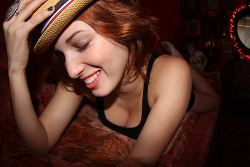 Jual Poster Models Dani Thorne APC