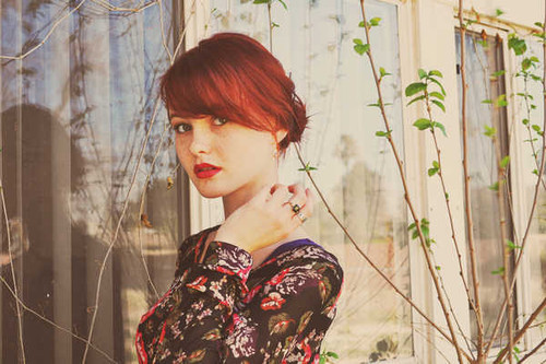 Jual Poster Models Kacy Hill APC