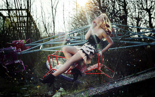 Jual Poster Models Model APC075