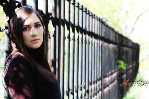 Jual Poster Models Model APC352