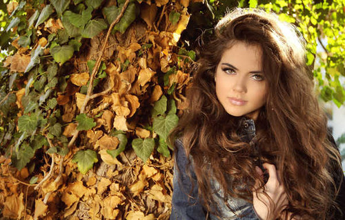 Jual Poster Models Model APC549