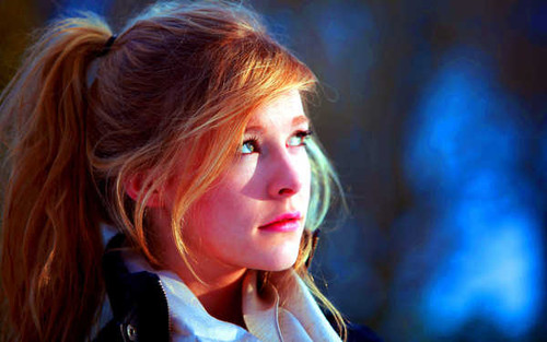 Jual Poster Models Model APC560