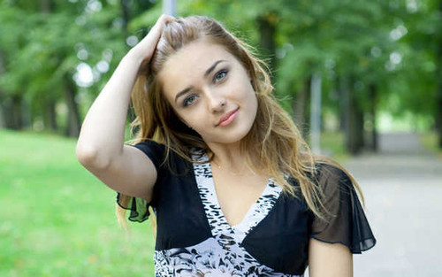 Jual Poster Models Model APC577