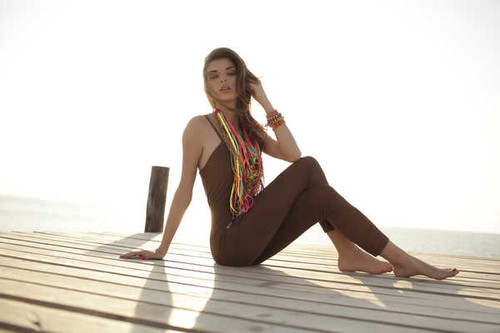 Jual Poster Models Model APC628