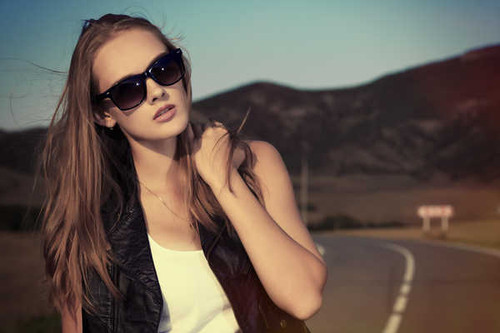 Jual Poster Models Model APC653