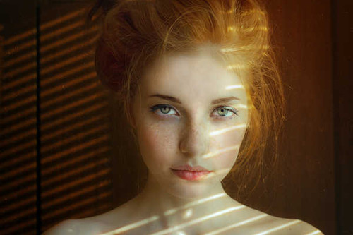 Jual Poster Models Model APC841