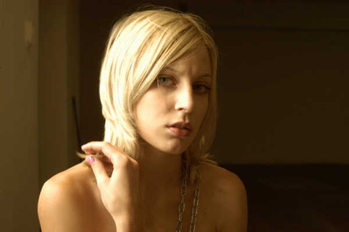 Jual Poster Models Model APC850