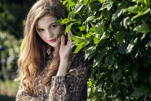 Jual Poster Models Model APC877