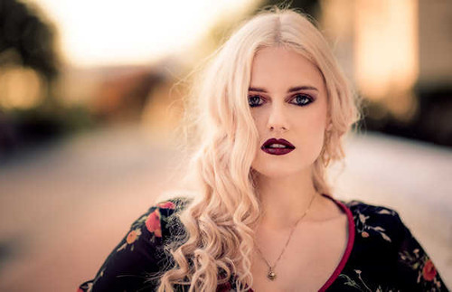 Jual Poster Models Model APC1062