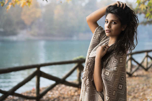 Jual Poster Models Model APC1068