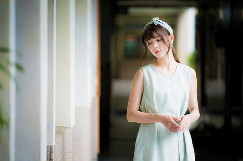 Jual Poster Models Model APC1283