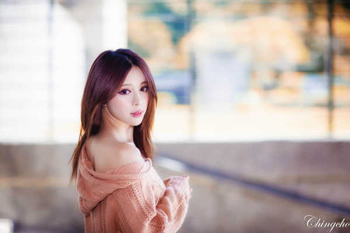 Jual Poster Models Zhang Qi Jun APC004