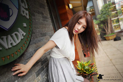 Jual Poster Models Zhang Qi Jun APC023
