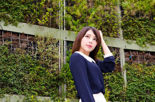 Jual Poster Models Zhang Qi Jun APC058