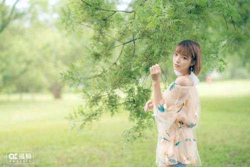 Jual Poster Women Asian3 APC054