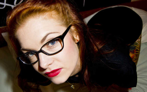 Jual Poster Women Face APC160