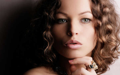 Jual Poster Women Face APC230