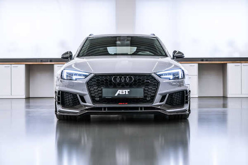 Jual Poster abt audi rs 4 r avant geneva motor show 2018 4k WPS001