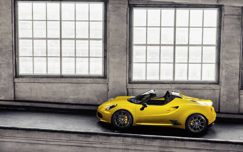 Jual Poster alfa romeo 4c spider yellow 2016 alfa romeo 884WPS