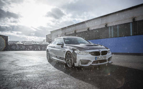 Jual Poster bmw m4r carbonfiber dynamics 700hp 135WPS