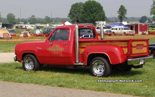 Jual Poster Dodge Dodge Lil' Red Express Adventurer APC