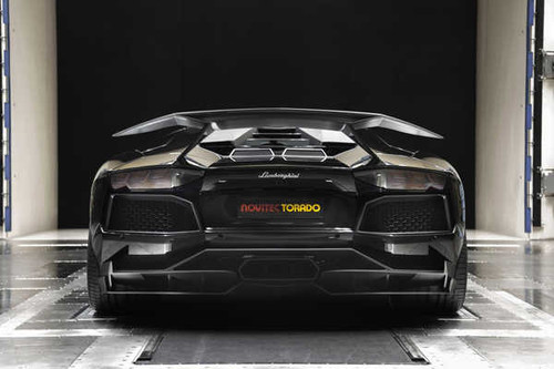 Jual Poster Lamborghini Torado Lamborghini Lamborghini Novitec Torado APC009