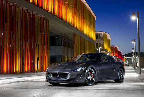 Jual Poster Maserati Maserati GranTurismo APC017