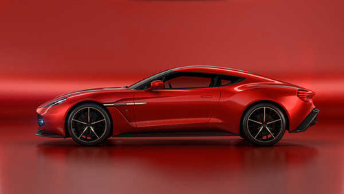 Jual Poster Lisa Kudrow Aston Martin 1ZM