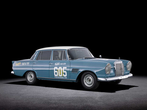 Jual Poster Mercedes Benz Retro 1963 300 SE Rally Light Blue 1ZM